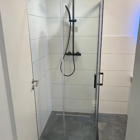 Y Edelhof * Saalfeld Saale