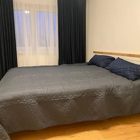 Y Edelhof * Saalfeld Saale