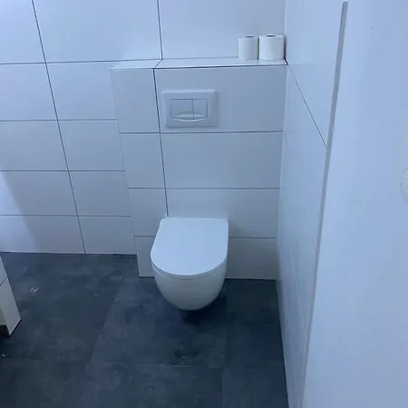 Y Edelhof * Saalfeld Saale