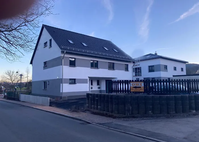 Y Edelhof * Saalfeld Saale