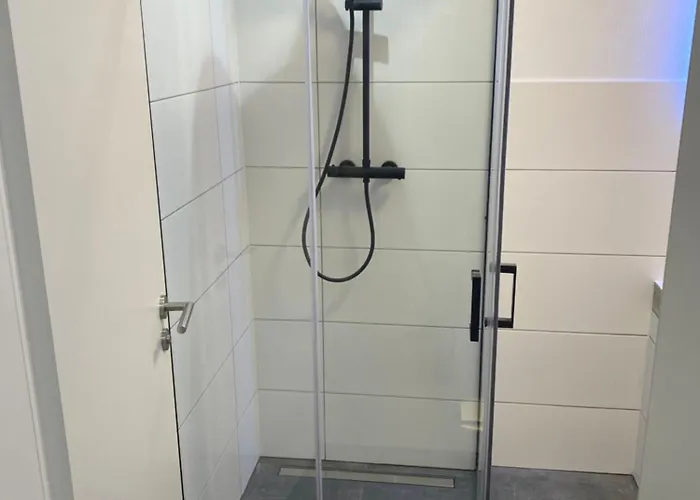 Y Edelhof * Saalfeld Saale