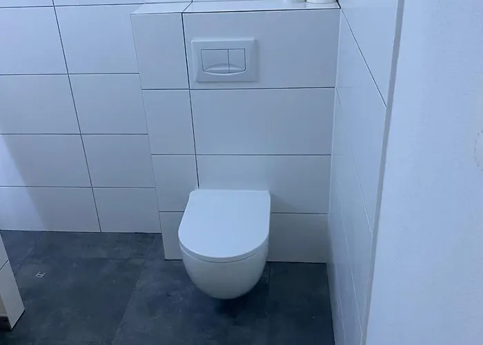 Y Edelhof * Saalfeld Saale